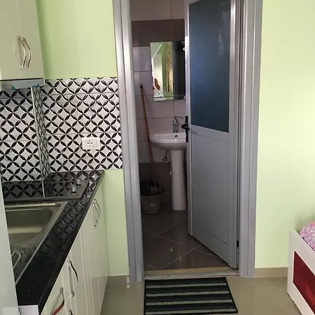 בית הארחה Argist Ksamil 3*