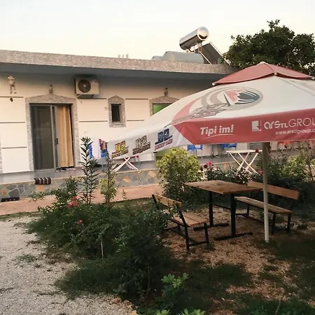 Argist Ksamil 3* בורש